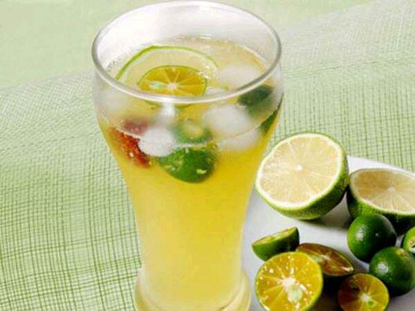 提神醒腦克制夏打盹 檸檬片泡水的功效