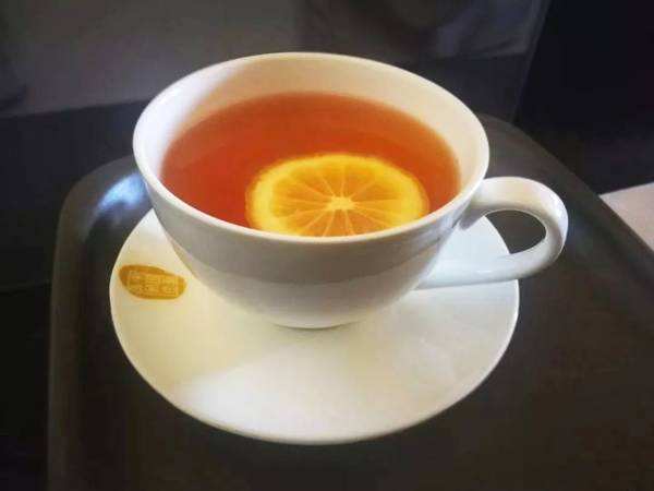 切片沖泡冷凍一氣呵成 檸檬茶的做法