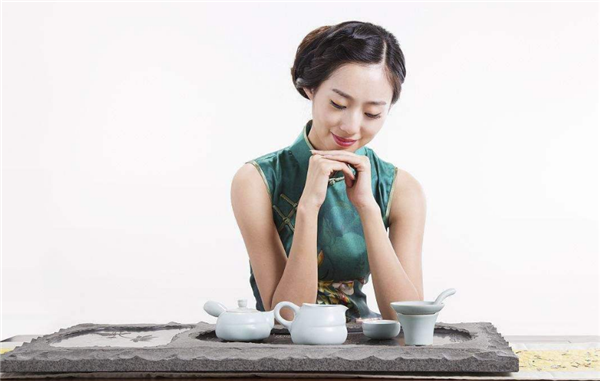 山楂茶的功效與作用 山楂泡茶怎樣有營(yíng)養(yǎng)