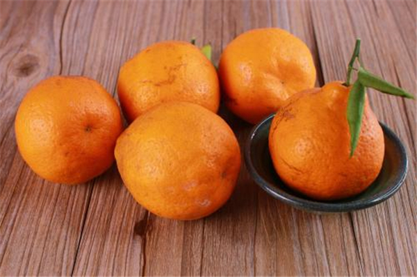 月經(jīng)期最宜吃什么水果 經(jīng)期適宜吃的水果排行榜