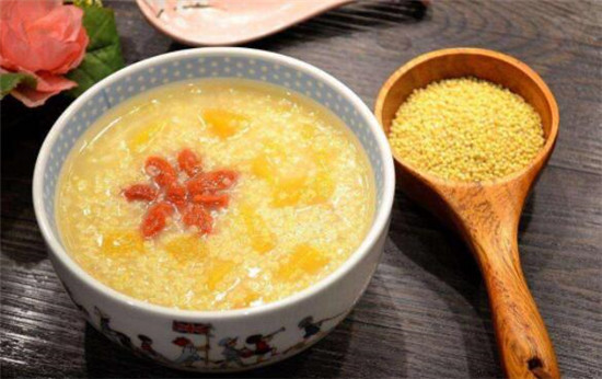 小米粥可以豐胸嗎，小米粥下奶嗎