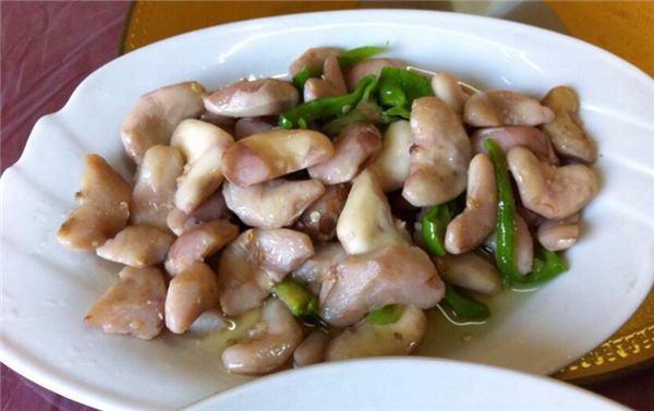 四角菱角怎么剝殼，野生菱角怎么剝殼