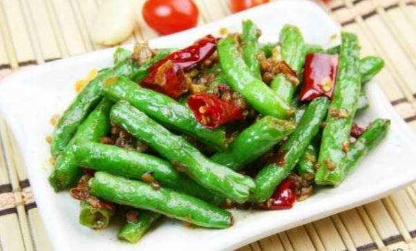 四季豆怎么炒，四季豆怎么炒不變色