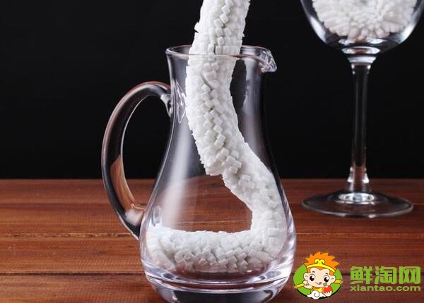 剛買的醒酒器怎么清洗，醒酒器怎么擦干