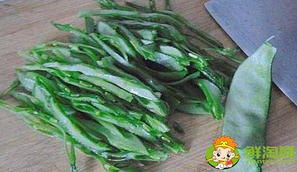 扁豆角怎么切好看,扁豆角怎么切斜塊