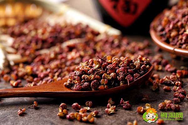 花椒能在塑料瓶里面存放嗎,花椒真空包裝可以存放多久