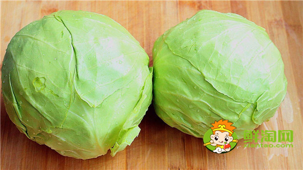 卷心菜能生吃嗎，卷心菜生吃還是熟吃好