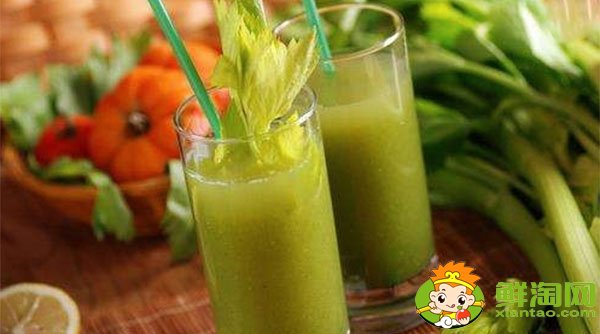 生芹菜怎么腌好吃，芹菜汁生喝還是熟喝