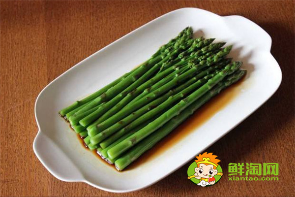 開水燙青菜吃對(duì)身體有危害嗎，有哪些蔬菜可以用開水泡熟