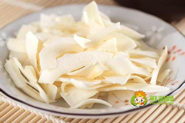 吃椰子肉有什么好處,椰子成熟的季節(jié)是幾月