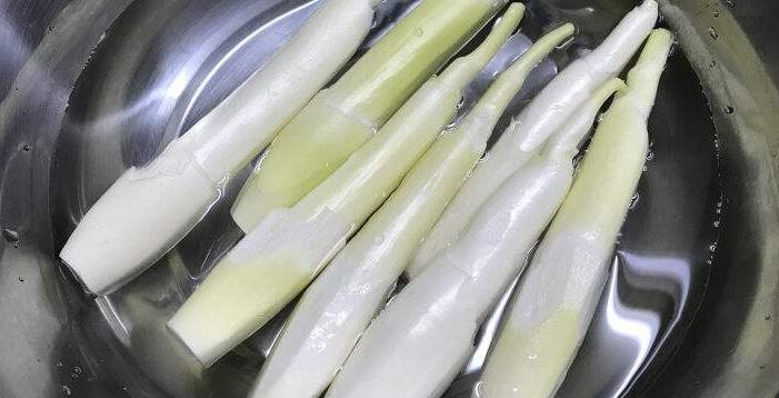 高筍里面有黑點還能吃嗎