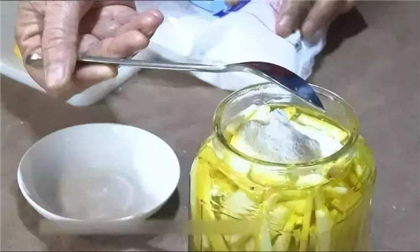 柚子皮怎么做洗潔精