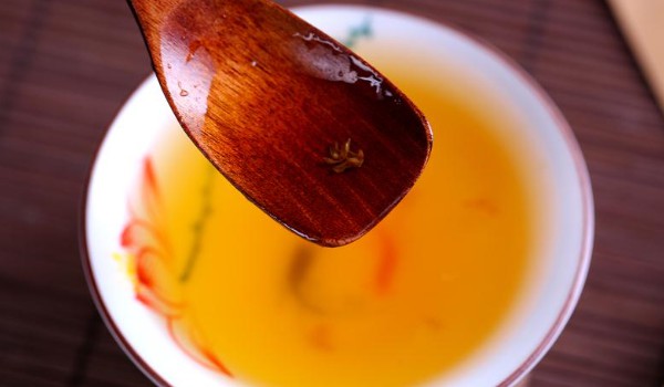 怎么泡桂花酒才不會(huì)黑