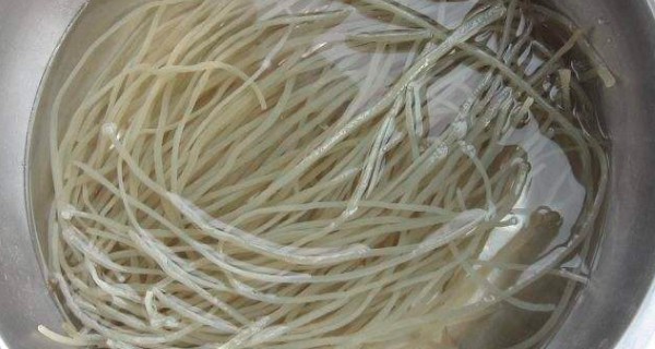 溫水泡粉絲還是涼水