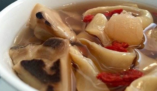 花膠湯可以保溫到第二天喝嗎