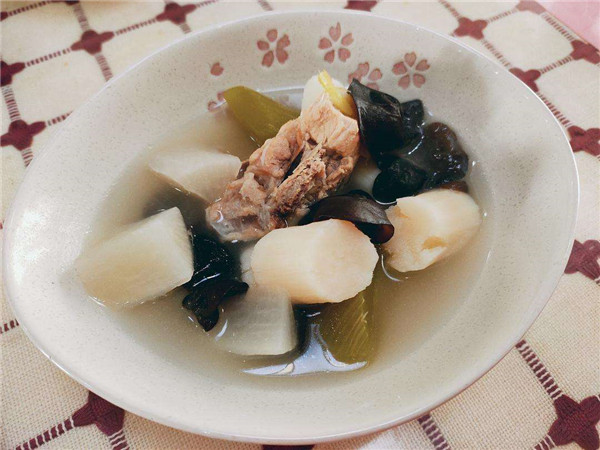山藥海帶排骨湯的禁忌
