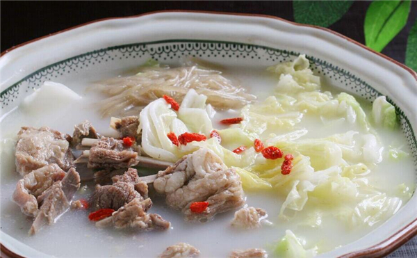 當歸羊肉湯的做法