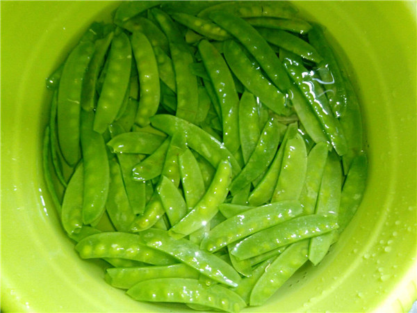 臘腸炒荷蘭豆是什么菜